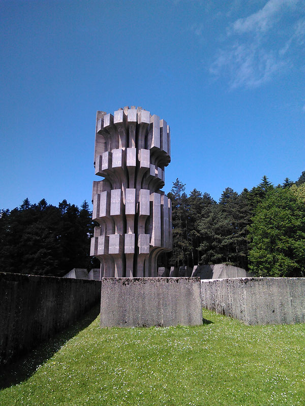 Centralni spomenik na Mrakovici