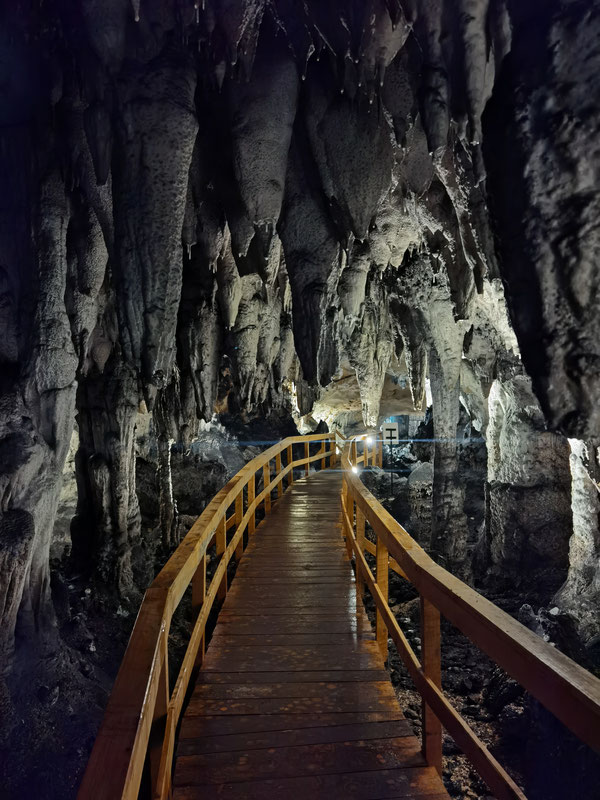 Dio pećine uređen za turističke posjete