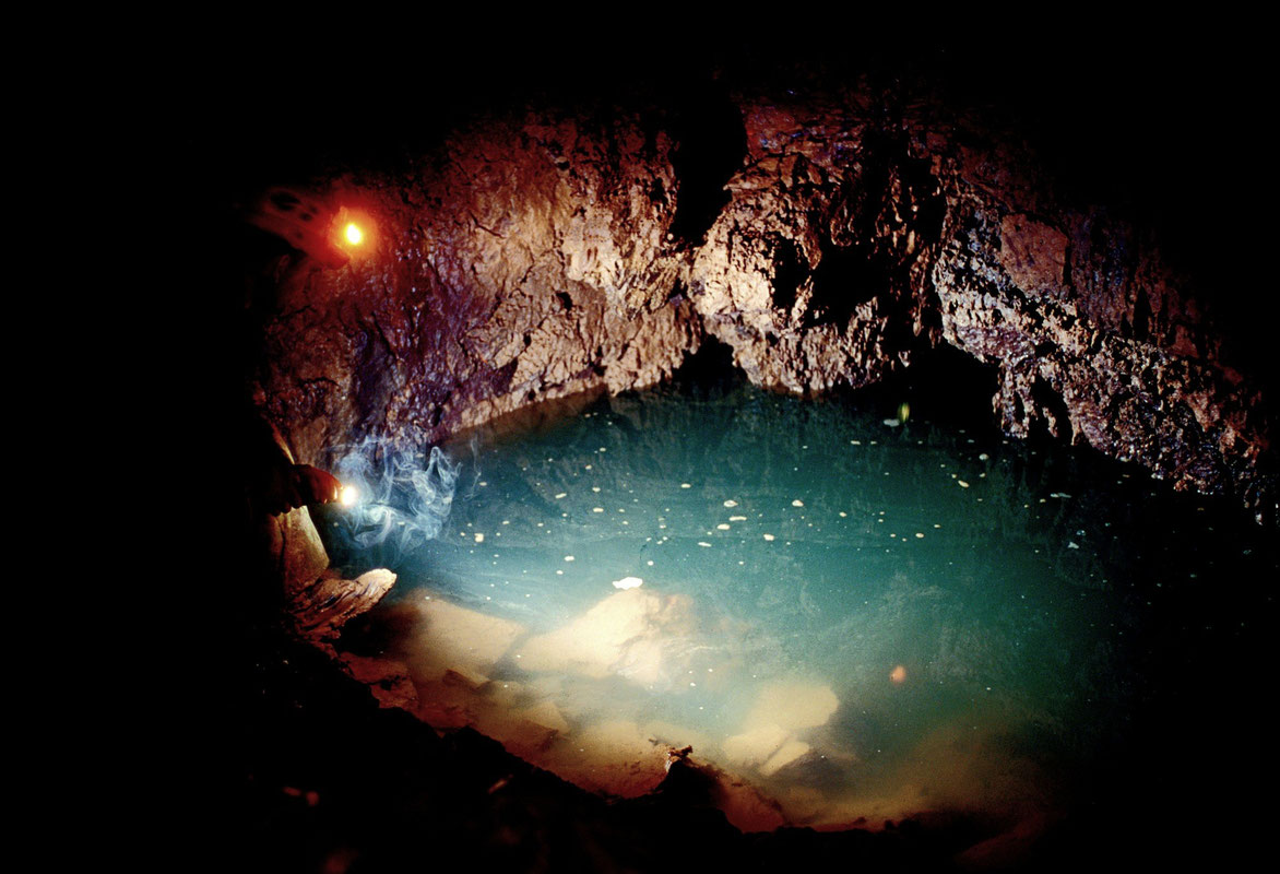 Jezero u Velikoj pećini